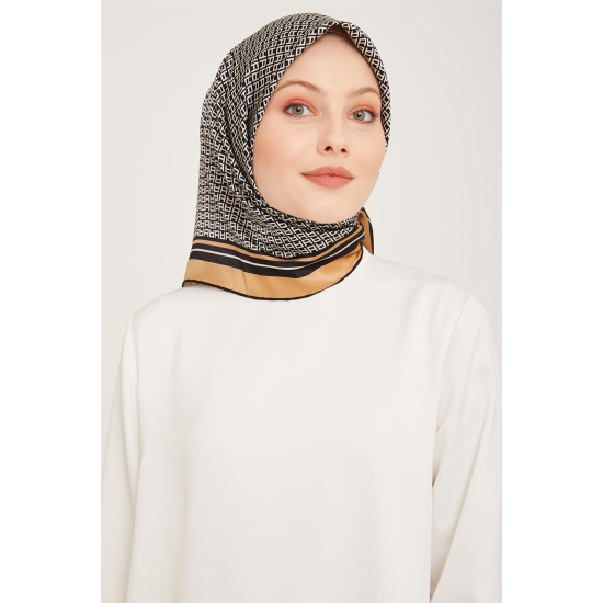 Armine Sura İpek Eşarp 23Ka9026D01-